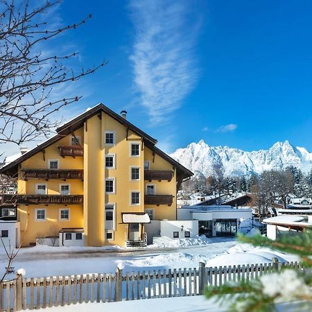 Alpenhof Hotel Seefeld in Tirol Exterior photo